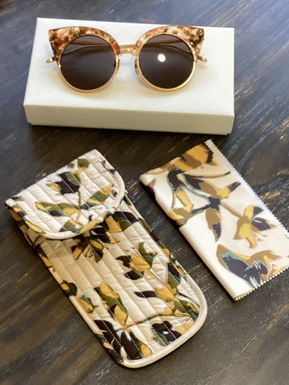 ULLA JOHNSON ELIAS SUNGLASSES IN ROSE